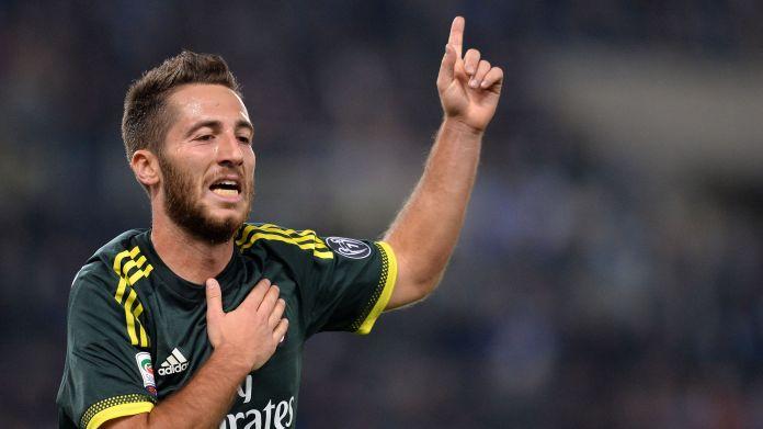 bertolacci-esulta-milan-third-novembre-2015-ifa