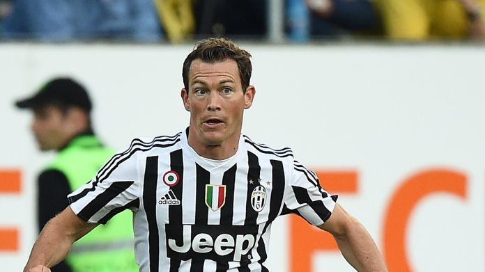 lichtsteiner-azione-juventus-luglio-2015-ifa
