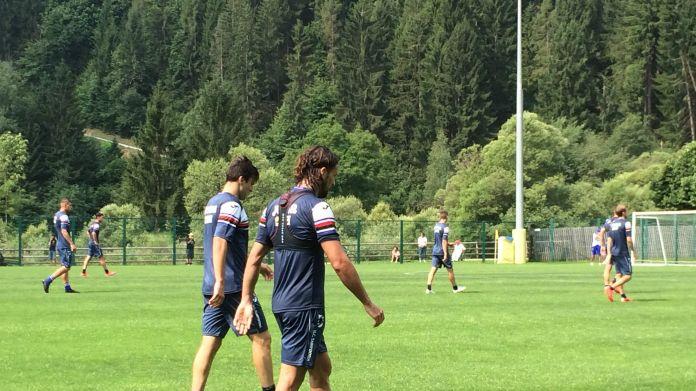 silvestre-zukanovic-spalle