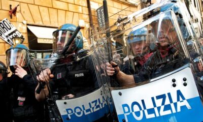 polizia poliziotti antisommossa 2