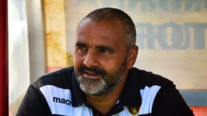 Liverani abbraccia Sabatini: «Gli farei vedere il mio Lecce»