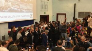 Samp in visita al Gaslini: i messaggi di Ferrero, Quagliarella e Osti – VIDEO