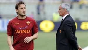 Totti promuove Ranieri: «Ce lo vedo alla Samp»