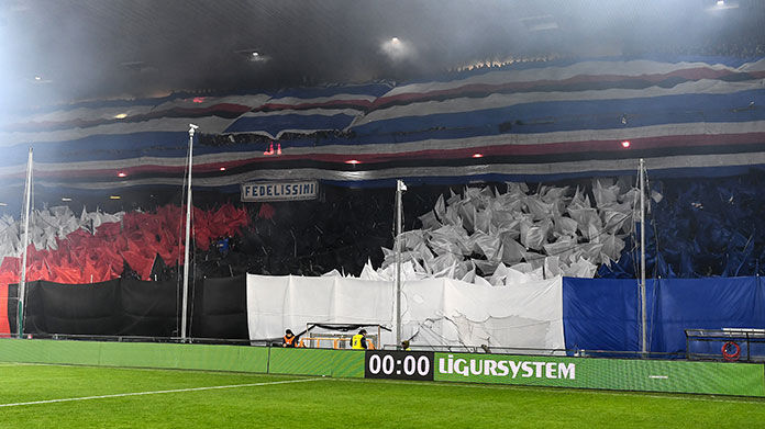 gradinata-sud-tifosi-sampdoria-derby-coreografia Genoa derby