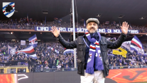 Flachi ritorna al Ferraris: l’abbraccio con la Sud – VIDEO