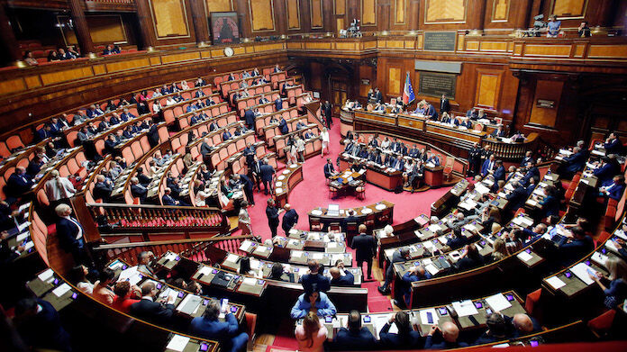 voto sulla fiducia al Governo Coronavirus Serie A