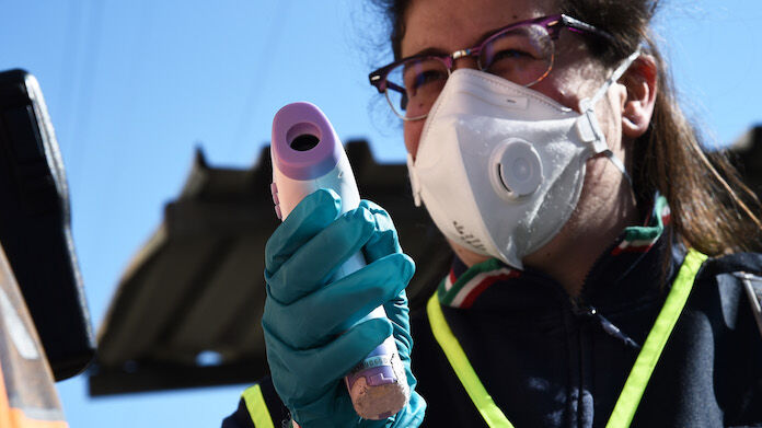 controlli-coronavirus-pistola Coronavirus Liguria