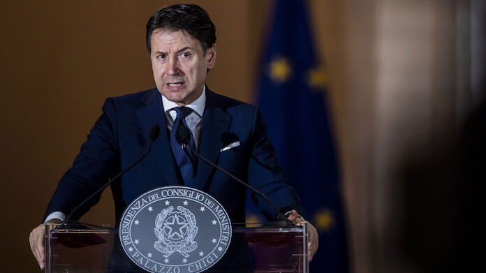 Press conference of Giuseppe Conte on Phase 3