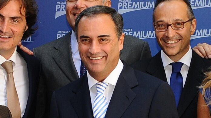 conferenza stampa Mediaset Premium sandro piccinini