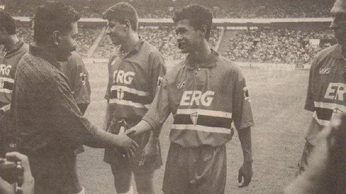 Yulianto-Bola