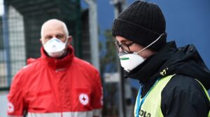 Coronavirus, Ricciardi: «Niente lockdown a Natale? Non ci scommetterei»