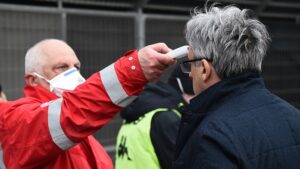 La Foche: «Coronavirus non paralizza la Serie A. Sui tifosi allo stadio…»
