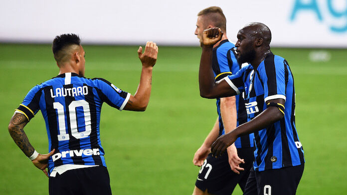 esultanza-lautaro-lukaku-gol-inter-sampdoria lukaku esultanza gol inter sampdoria