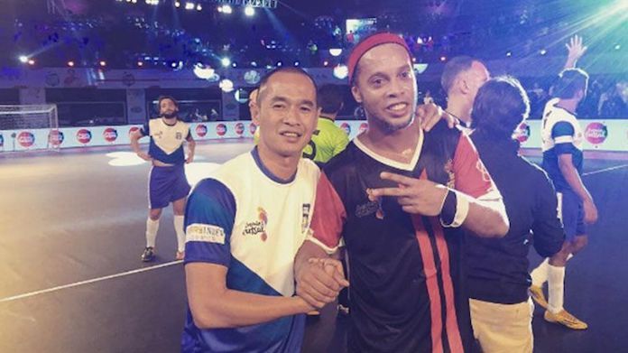 kurniawan_dwi_dan_ronaldinho-169 Yulianto Sampdoria