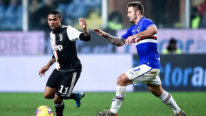 Douglas Costa saluta la Sampdoria: campionato finito per l’esterno della Juventus