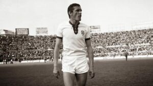Oggi nasce Gigi Riva: la Sampdoria sfida il suo Cagliari – VIDEO