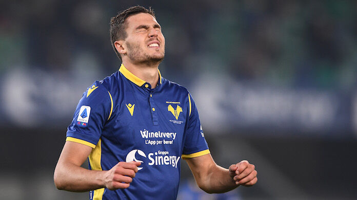 Hellas Verona-Genoa serie A favilli verona