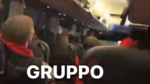 Milan scatenato dopo la Sampdoria: il pullman diventa una discoteca – VIDEO
