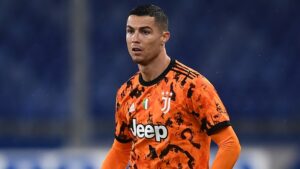 Juventus, Cristiano Ronaldo festeggia i tre punti: «Avanti così!»