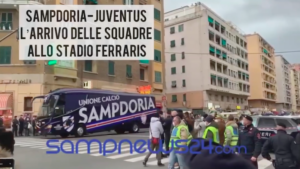 Sampdoria Juventus, l’arrivo delle squadre allo stadio Ferraris – VIDEO