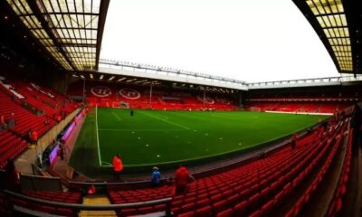 stadio anfield road liverpool settembre 2012