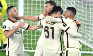 Roma, disastro a Manchester tra infortuni e goleada: ora c’è la Sampdoria
