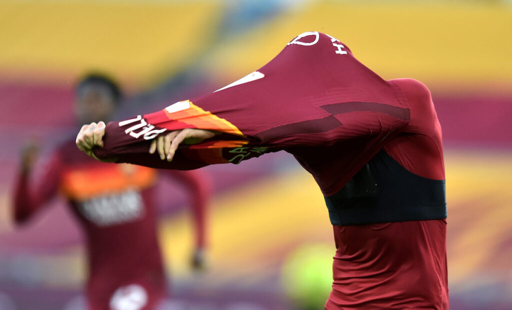 Roma, nuova tegola per Fonseca: out un altro centrocampista 1 esult gol Pellegrini AB029