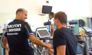 Sampdoria 2021/22: ritrovo tra abbracci e smorfie di fatica – VIDEO