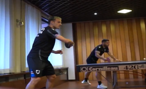 Ritiro Sampdoria: i blucerchiati si sfidano a ping-pong – VIDEO