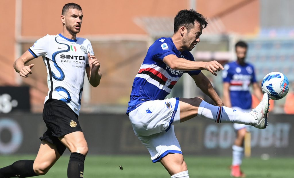 Sampdoria, Yoshida avvisa l'Empoli: «Vogliamo i tre punti» 1 Yoshida Dzeko MG9 3691