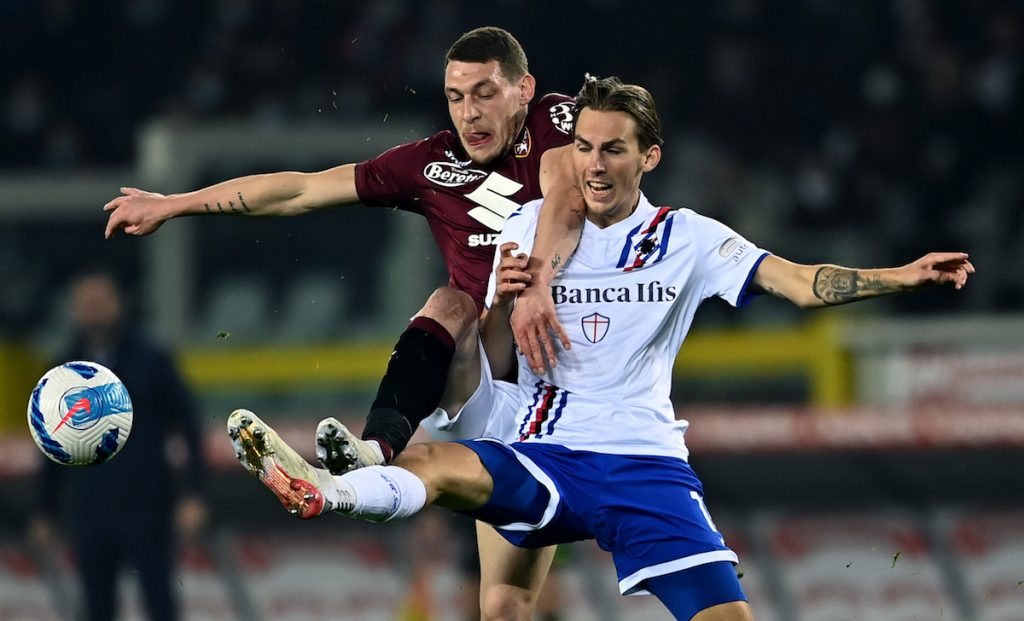 Sampdoria, atteggiamento sbagliato: troppi cartellini, pochi falli 1 Belotti Askidelsen MG8 9355