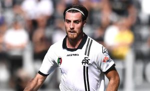 Squalifica Bastoni, lo Spezia vince il ricorso. Ci sarà con la Sampdoria