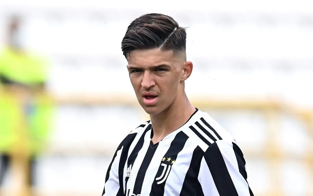 Verso Sampdoria-Sassuolo, Muharemovic in vista della gara: «Bella vittoria, tre punti nel sacco. Avanti con il prossimo» - FOTO 1 Tarik Muharemovic