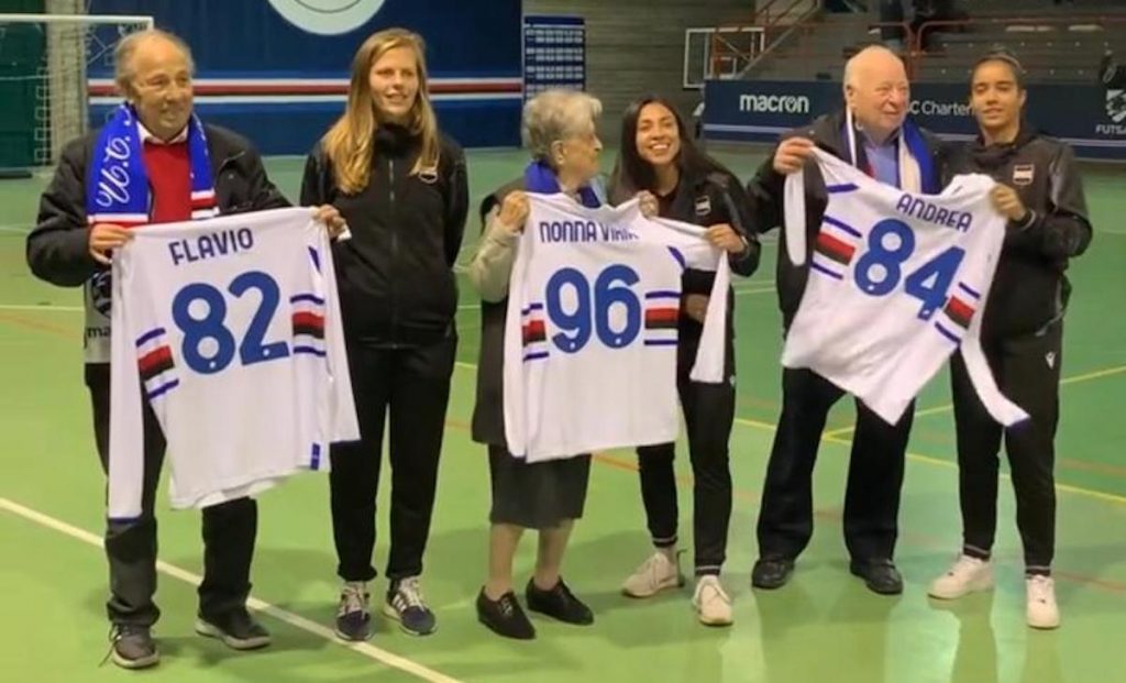 Sampdoria Women: tre calciatrici premiamo le vecchie glorie blucerchiate 1 379cf5d3 4436 4d85 b2c8 5a3410877f26