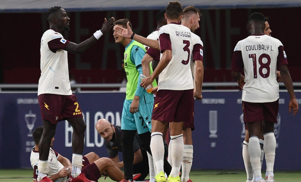 Salernitana, settimana decisiva: ecco cosa serve per ottenere la proroga 1 esult gol Coulibaly PAP 9401