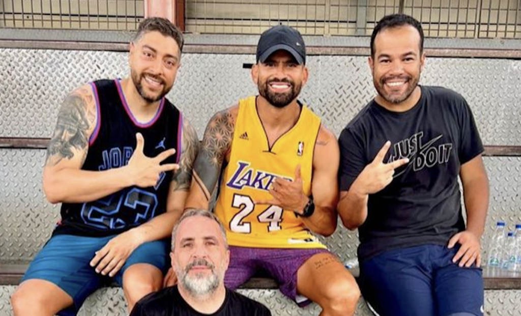 Rincon tra basket e amici: maglia di Kobe Bryant per il centrocampista della Sampdoria 1 Schermata 2022 06 21 alle 15.53.34
