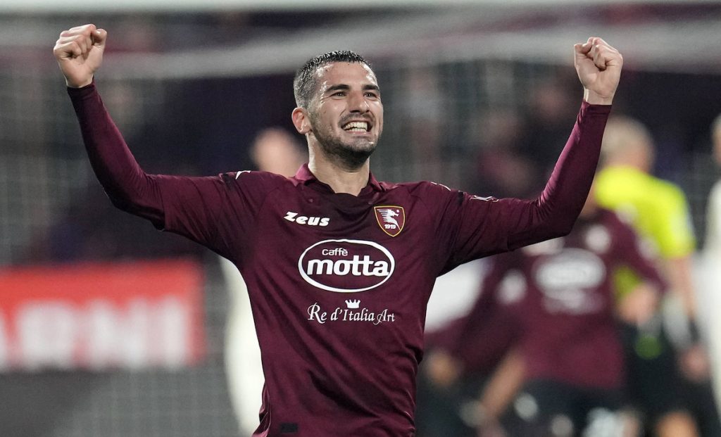 Ex Sampdoria, Bonazzoli torna in B: vicino il suo passaggio alla Cremonese 1 esult gol Bonazzoli imago1009995684h