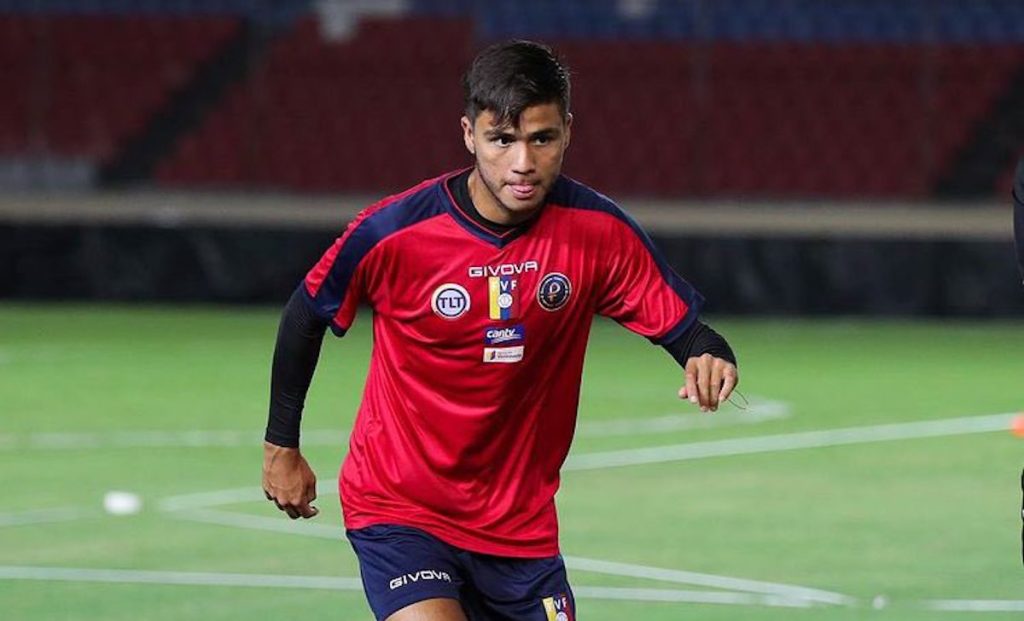 Pekerman tifa per Segovia: è il futuro della nazionale venezuelana 1 FZzzA32XkAAybla