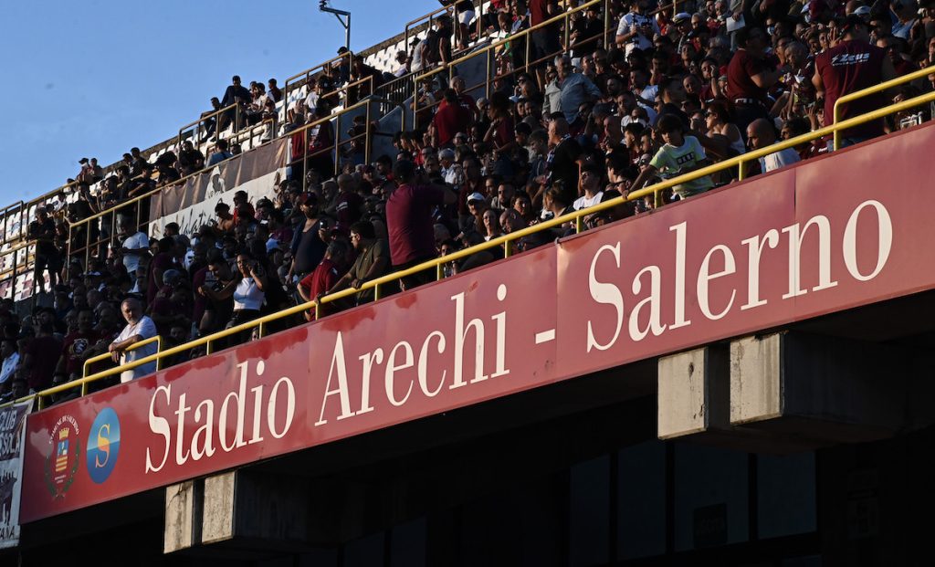 Salernitana-Sampdoria, Pecoraro: «E' il momento di far sentire la nostra voce e il nostro calore sugli spalti!» 1 stadio arechi MG0 5710
