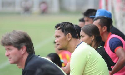 007827900 1447365370 Kurnia Sandy pelatih kiper PBR
