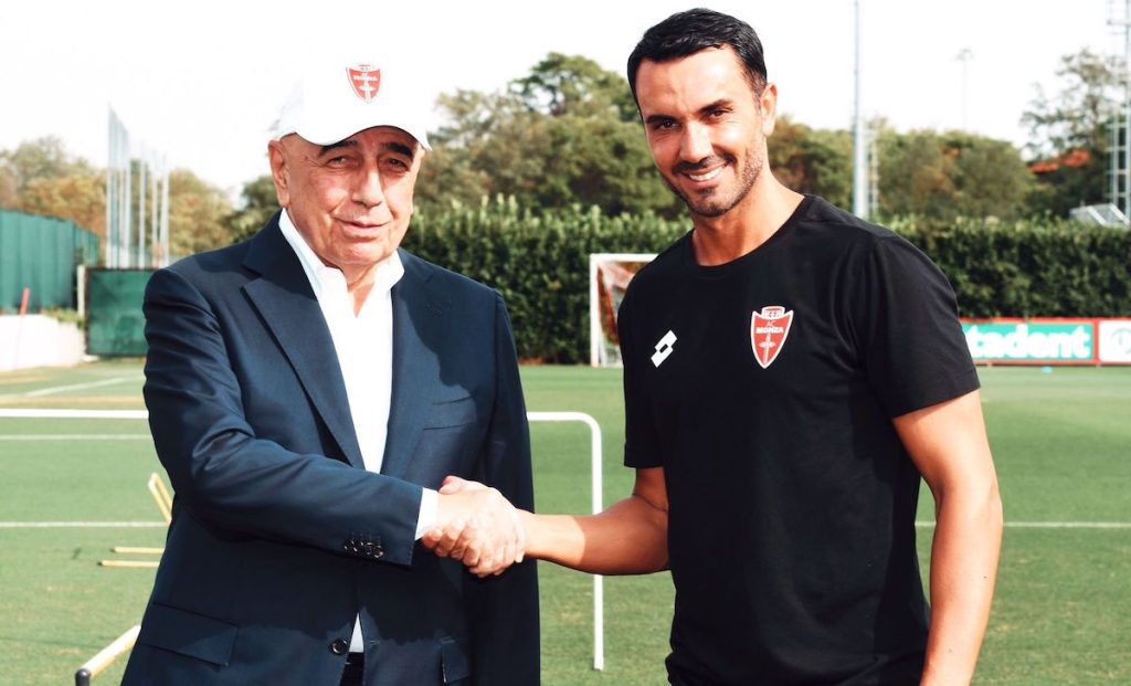 Monza, Palladino tra Juventus e Sampdoria: «Mi sto concentrando su una cosa» 1 FcjJy1IWYAEvA0S