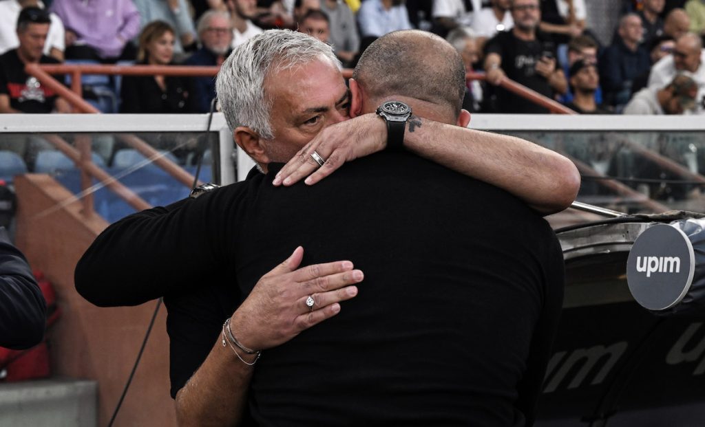 Espulsione Murillo: Stankovic è una furia! Mourinho lo difende dagli insulti 1 Mourinho Stankovic CM24901