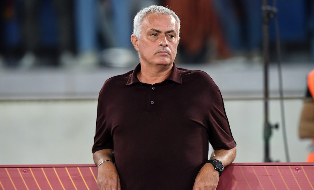 Mourinho abbraccia Winks: diciotto mesi di convivenza al Tottenham 1 Mourinho AS1 4374