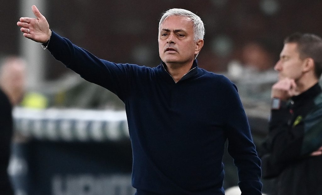 Mourinho MG8 7564