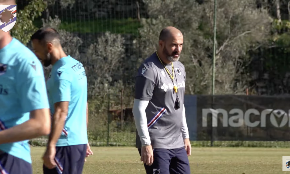 Filmado com Stankovic.  Lá fora você é Sampdoria