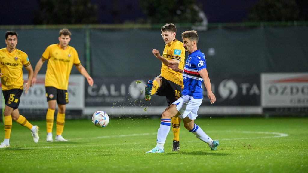 Sampdoria-Dinamo Dresda 2-2: altra beffa nel finale per i blucerchiati 1 FkbjmwiWIAAUA8c