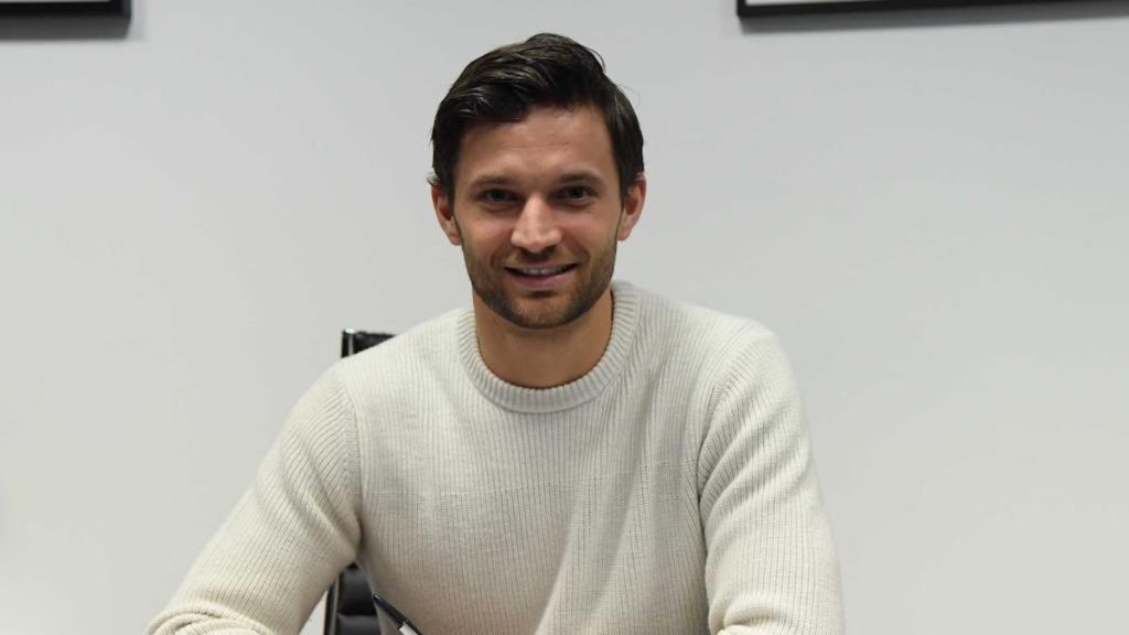 Bereszynski è un nuovo giocatore del Napoli: il comunicato della Sampdoria 1 Fl3jFJbX0AArF3G