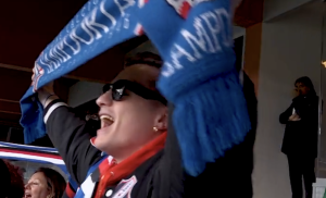 Sampdoria, anche DAZN celebra la presenza di Olly al Ferraris in occasione della sfida contro il Sassuolo – FOTO