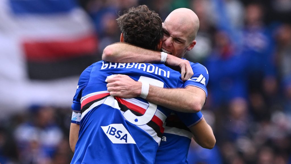 Sampdoria, La Gazzetta dello Sport: «Speranza Gabbiadini, Quagliarella ai margini» 1 esult gol Gabbiadini CM1 6212