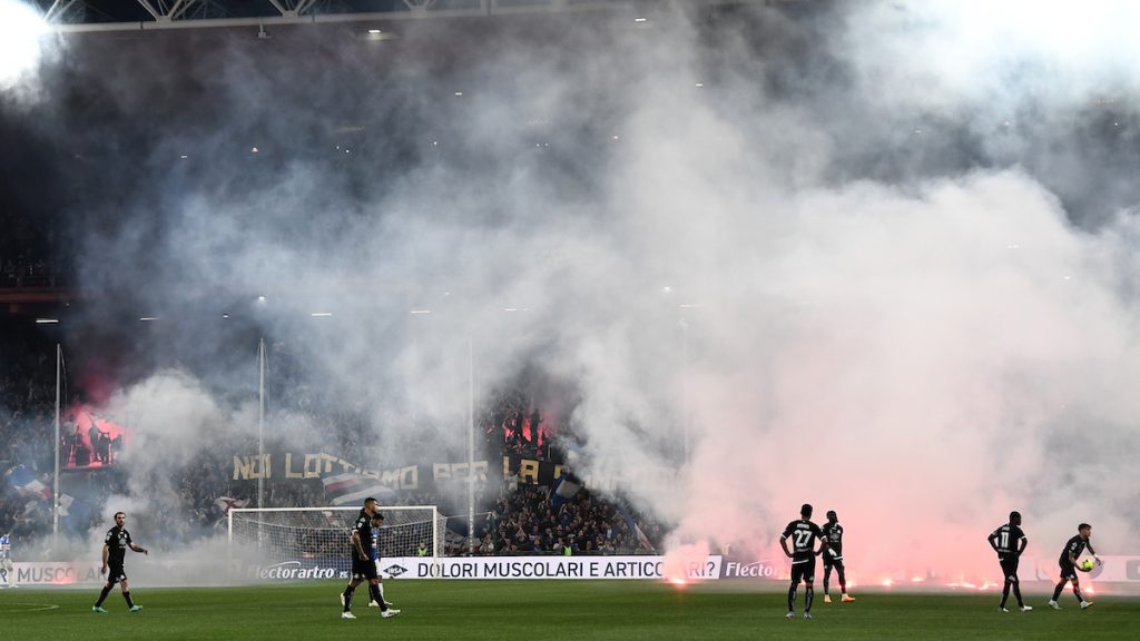 Tensioni Sampdoria-Spezia: evitati scontri alla stazione Brignole. Le ultime 1 protesta tifosi Sampdoria MP2 4080
